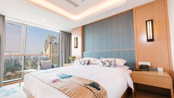 Premium bedding, down duvets, minibar, in-room safe