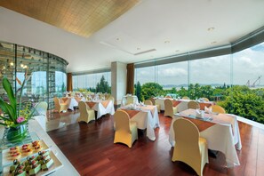 Tägliches Frühstücksbuffet (168 CNY pro Person)