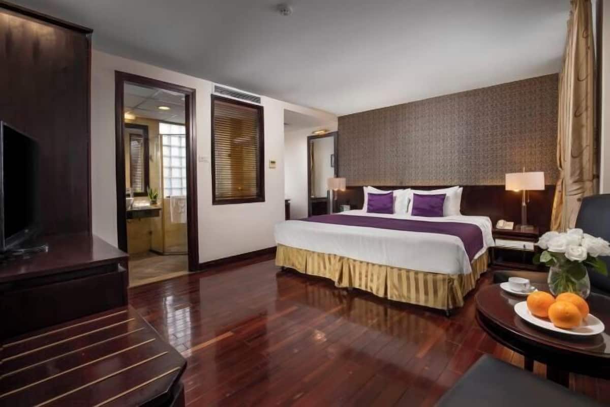 1 bedroom, minibar, in-room safe, desk