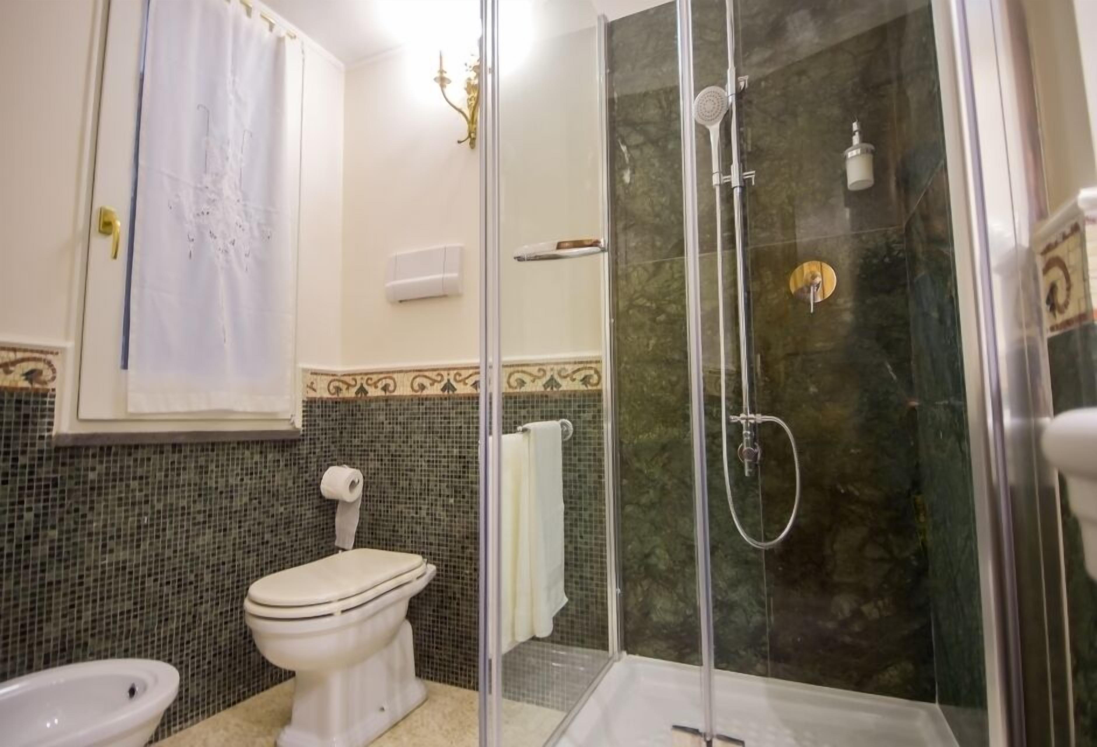 Foto - Palazzo Liguori