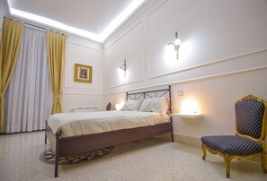 Suite Luxe, coin cuisine, vue ville