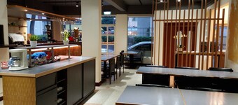 Purple Garden Hotel