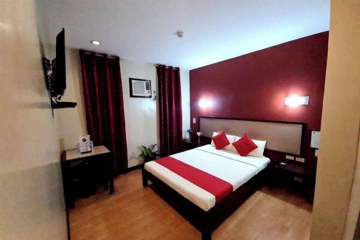 Blackout drapes, iron/ironing board (on request), bed sheets