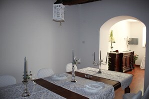 Daily buffet breakfast (EUR 8 per person)