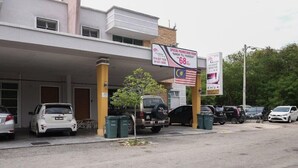 Exterior - Golden Guest House Kuantan (Kuantan)