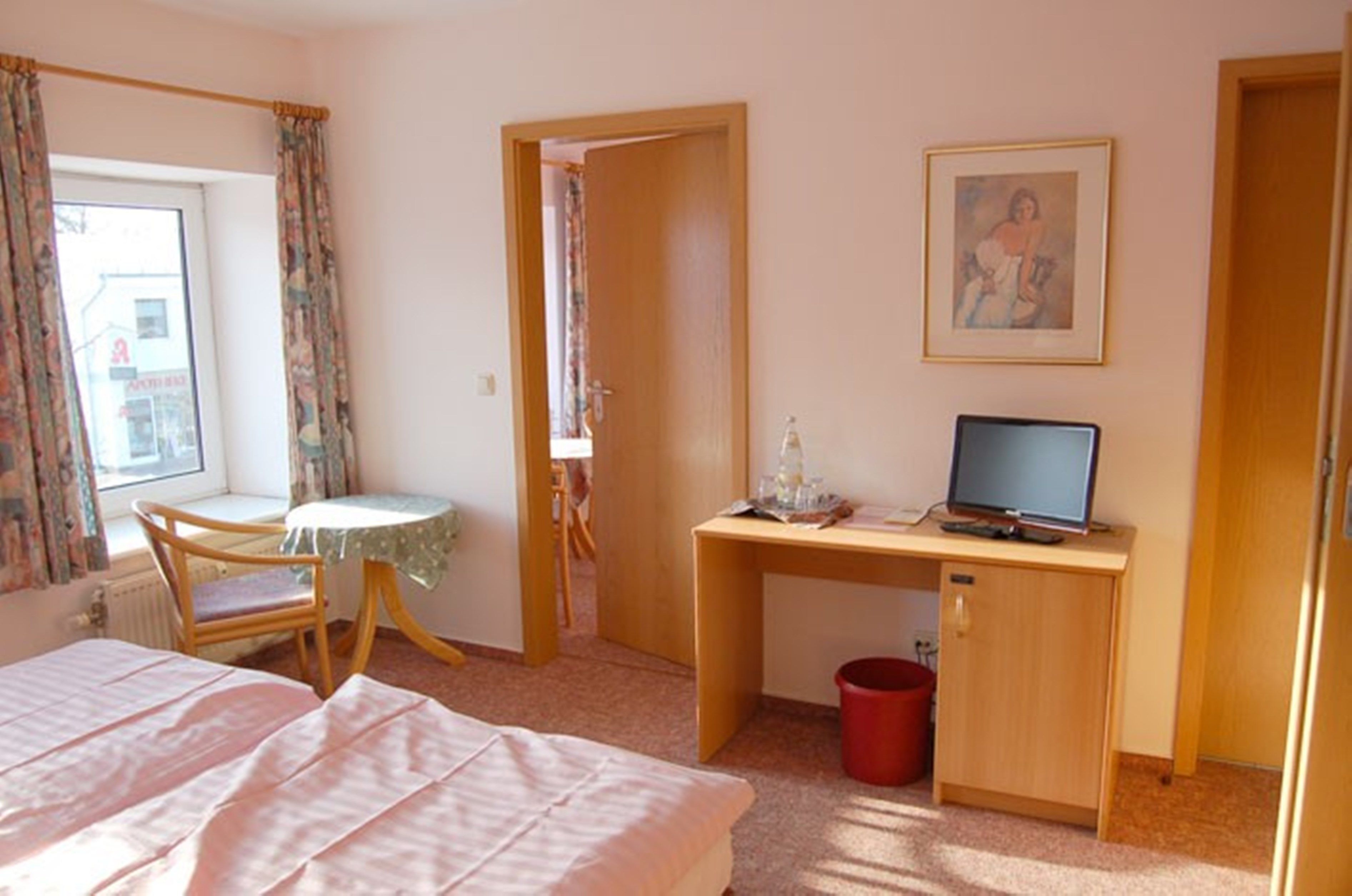 family room | free wifi