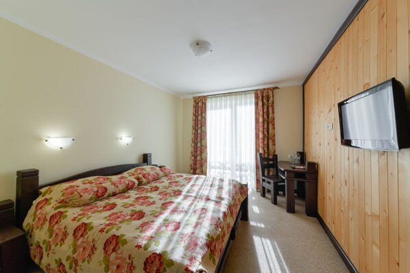 Junior Double Room