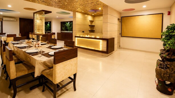 Restaurant - Ashish Palace - A City Center Hotel (Udaipur)