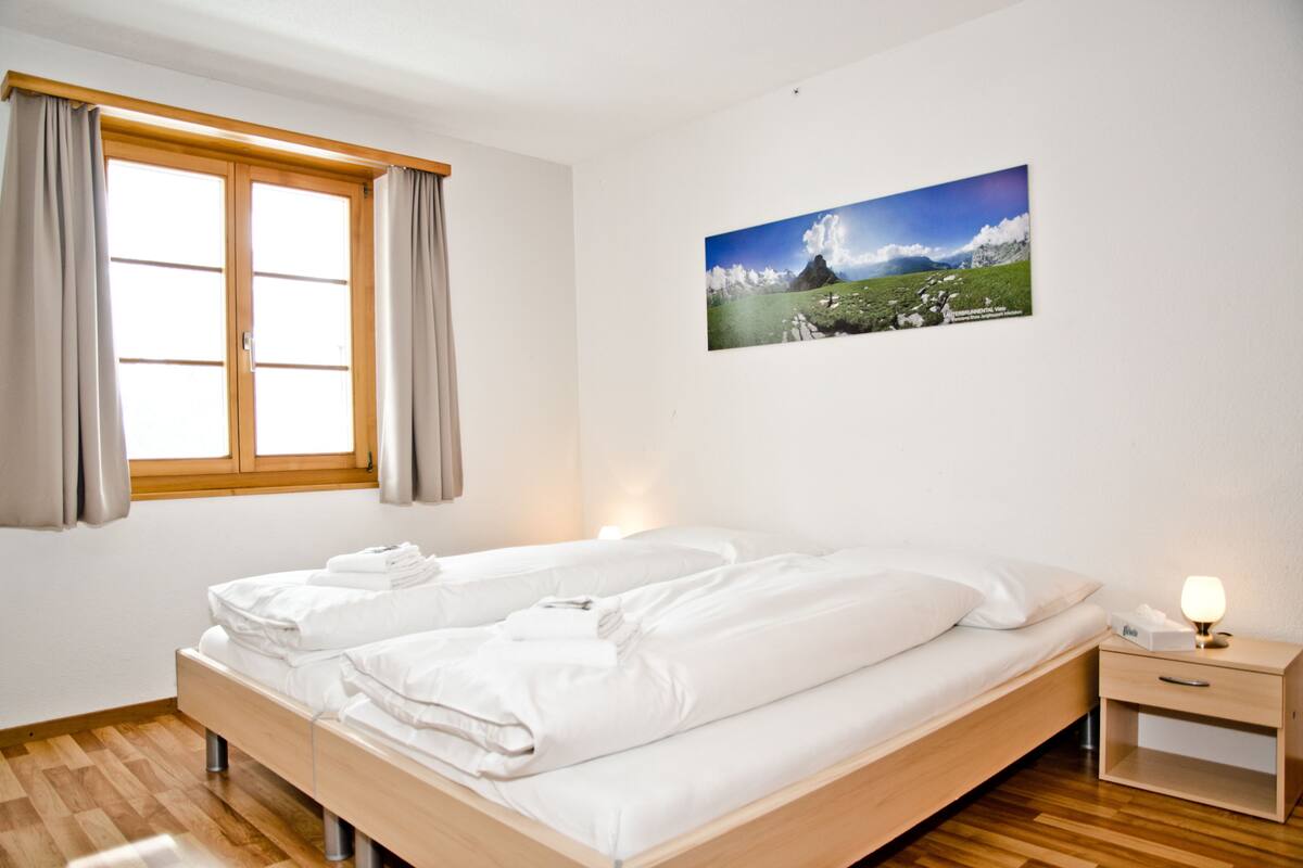 公寓, 3 間臥室, 陽台, 山景