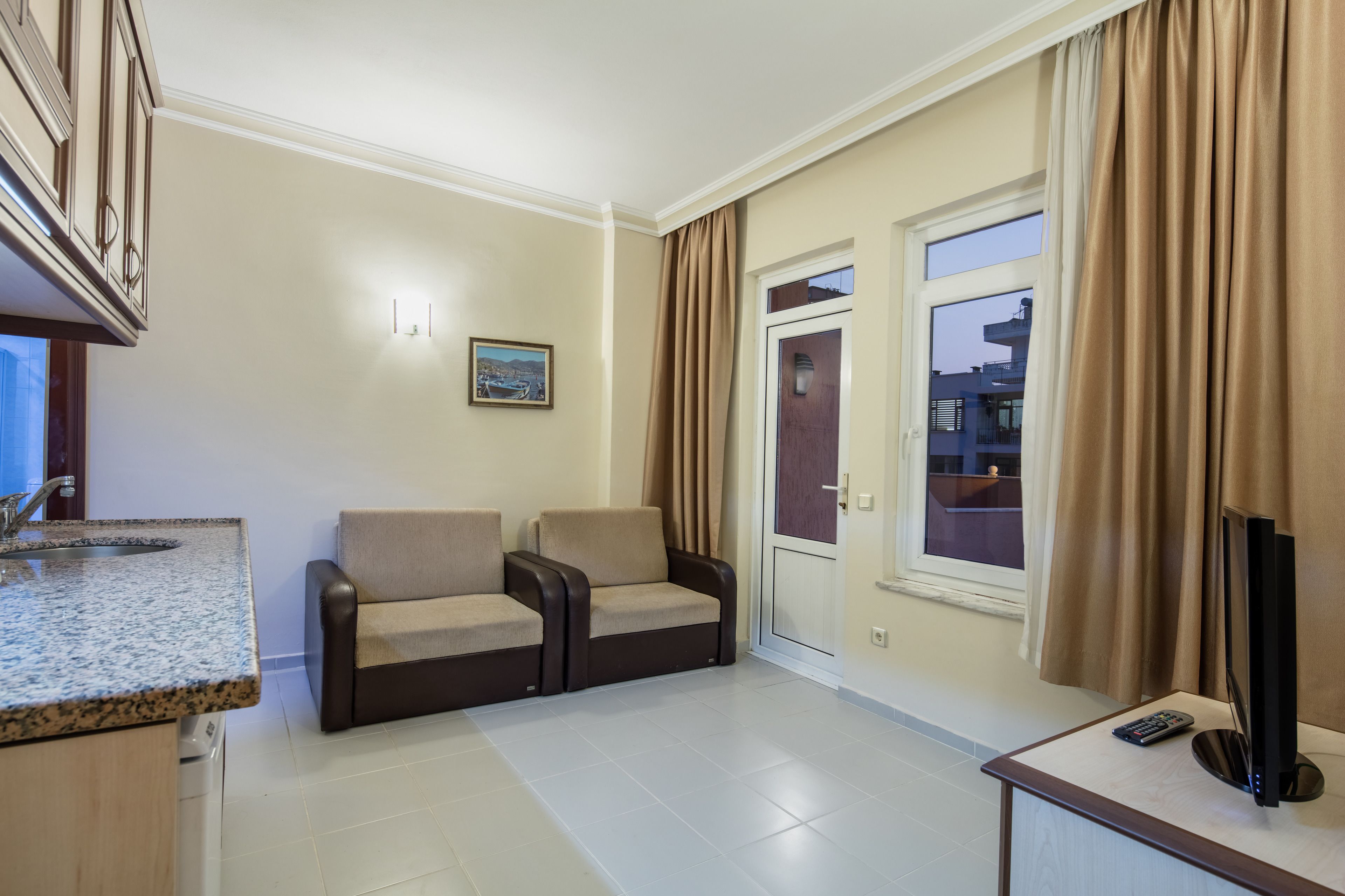 family apartment, terrace | living room | led tv, ping pong, books