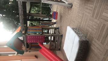 Lekområde för barn utomhus