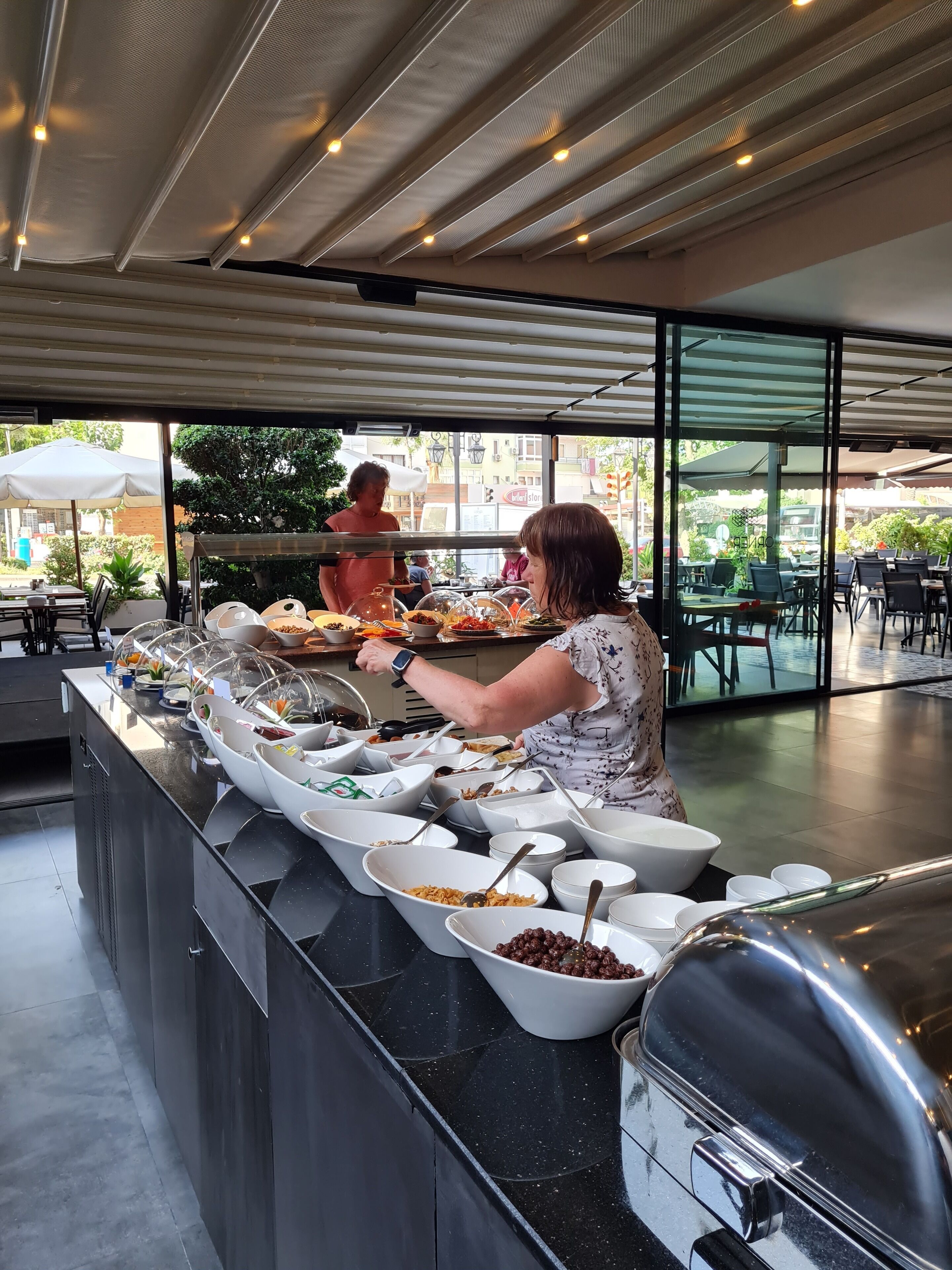 daily buffet breakfast (eur 12 per person)