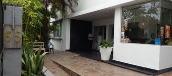 Jacaranda Guesthouse