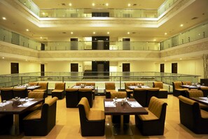 Interior - Hotel Solitaire (Raipur)