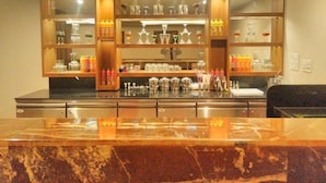 بار (في المنشاة)