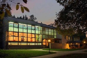 Front of property - evening/night - Hotel Don Bosco (Aschau am Inn)
