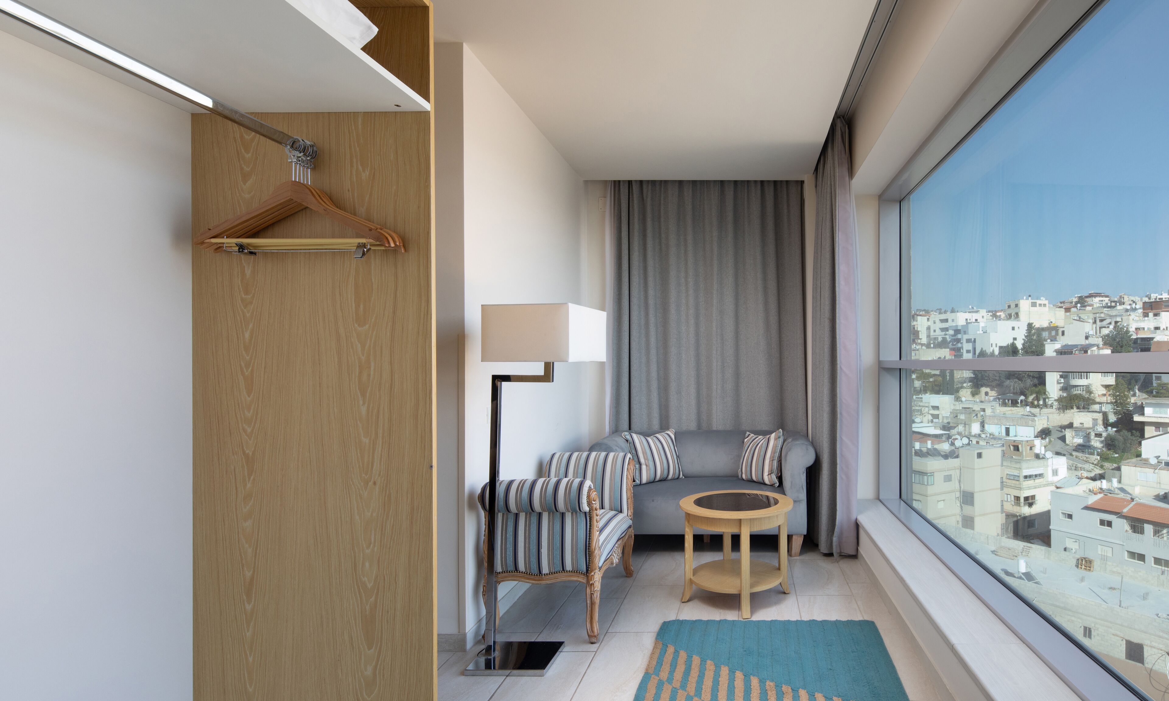 suite | 1 bedroom, in-room safe, desk, soundproofing