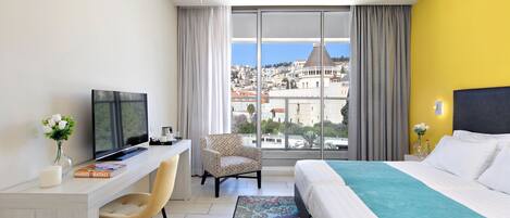 デラックス ダブルルーム (1 名様利用) シティビュー | セーフティボックス (室内)、デスク、防音設備、WiFi (無料)