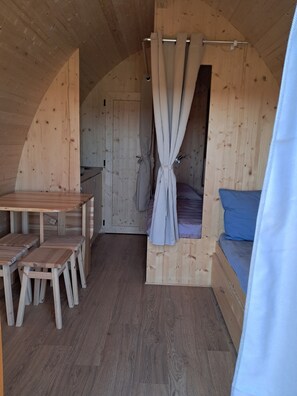 标准小屋 | 特色装修、特色家居、遮光窗帘、床单