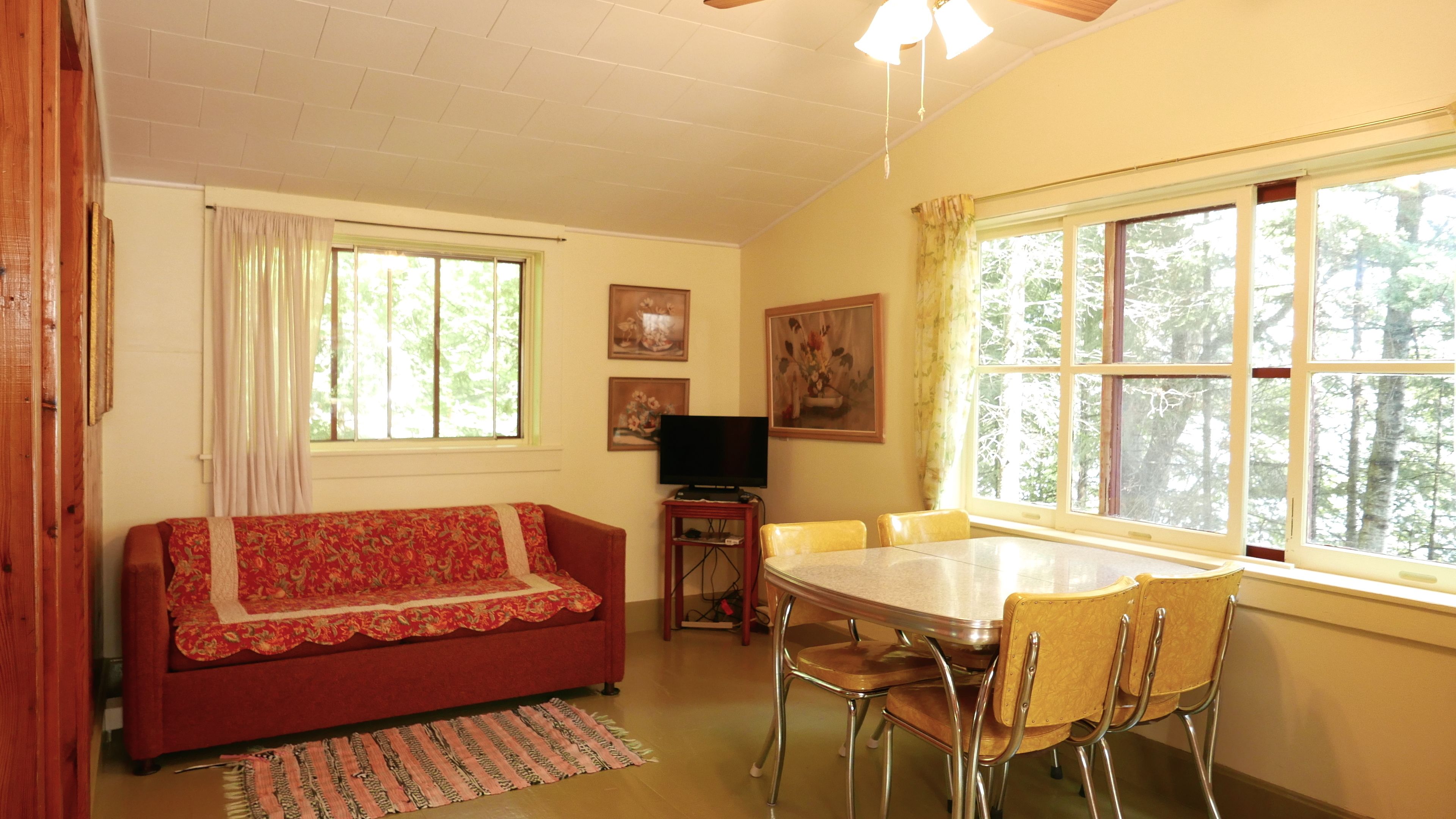 Cabin, 2 Bedrooms | Free WiFi, bed sheets