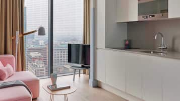 One Bedroom Suite - Accessible | Premium bedding, in-room safe, desk, laptop workspace