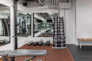 Gym - Leman Locke (London)
