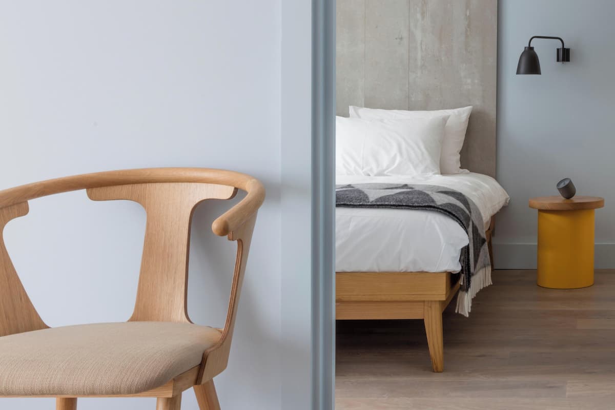 One Bedroom Suite - Accessible | Premium bedding, in-room safe, desk, laptop workspace
