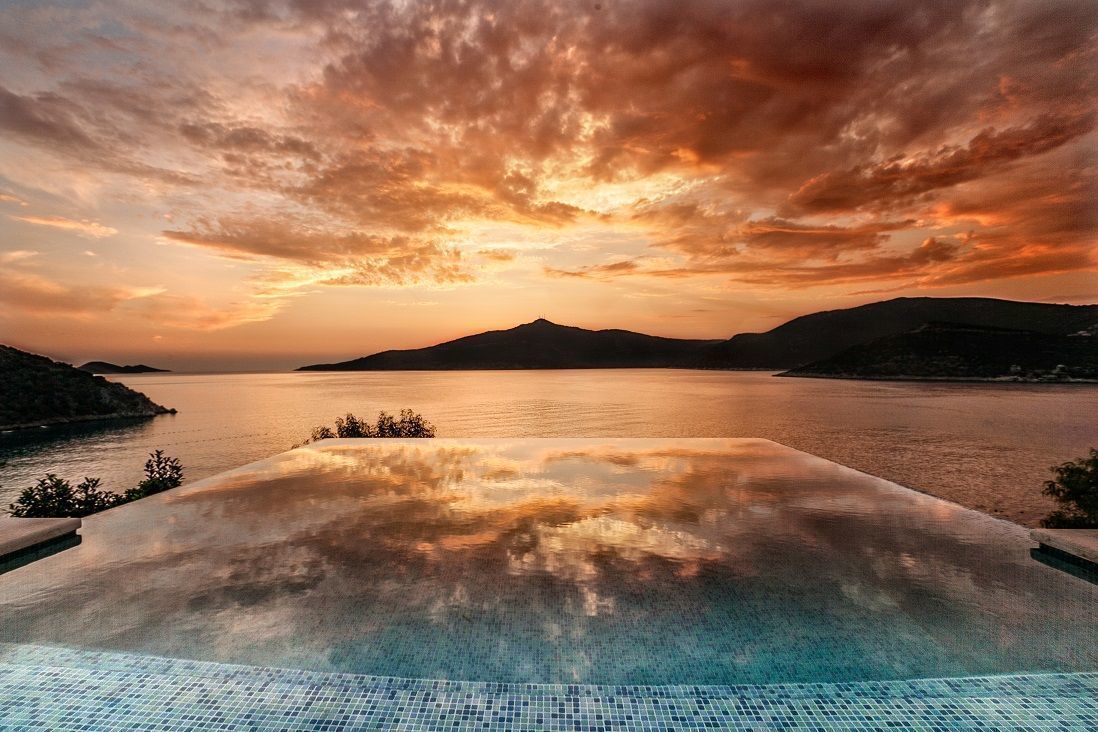 Luxury Villa, 3 Bedrooms | Terrace/patio