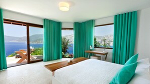Minibar, in-room safe, desk, free WiFi - Hotel Villa Mahal - Adults Only (Kas)