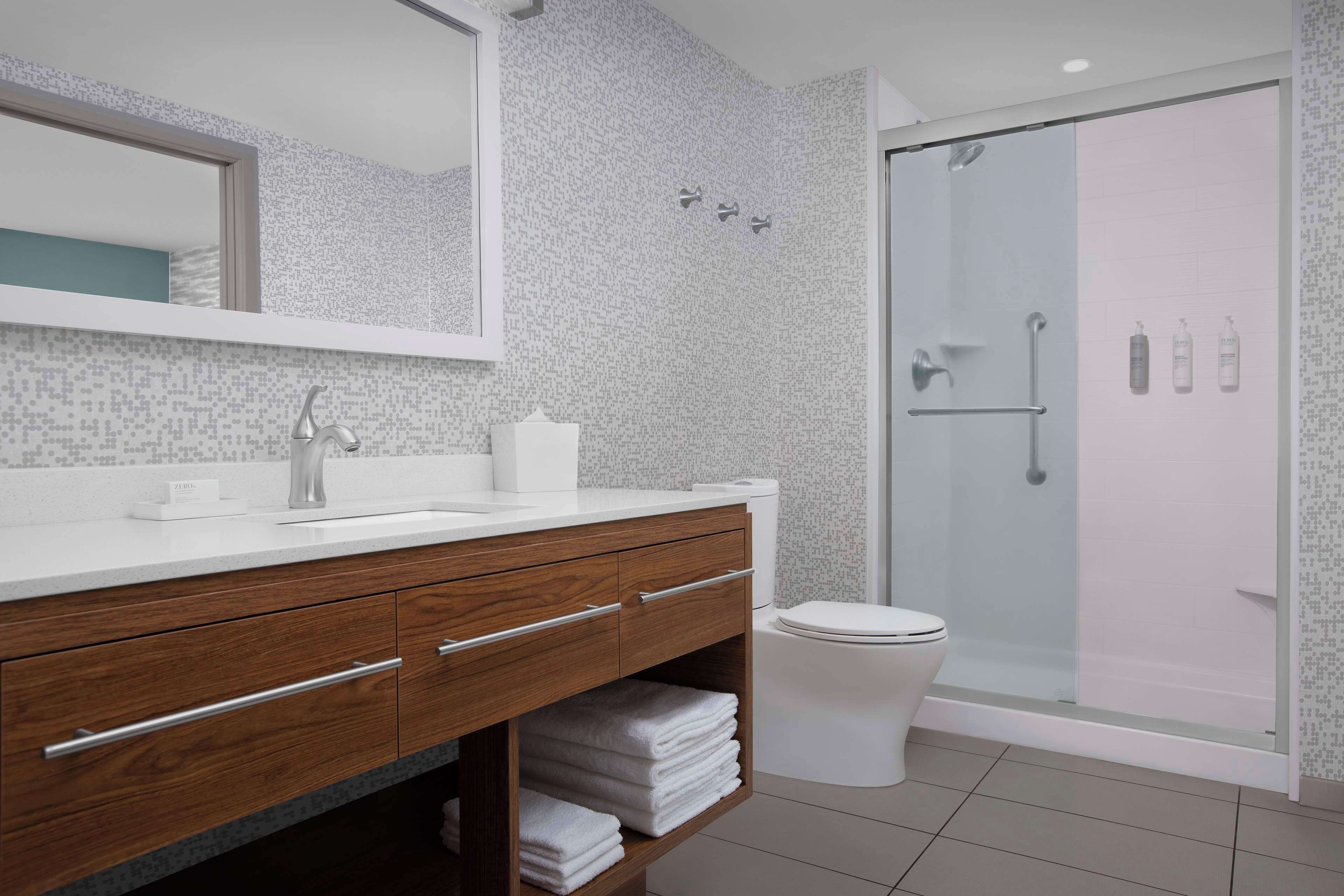 Bathroom shower