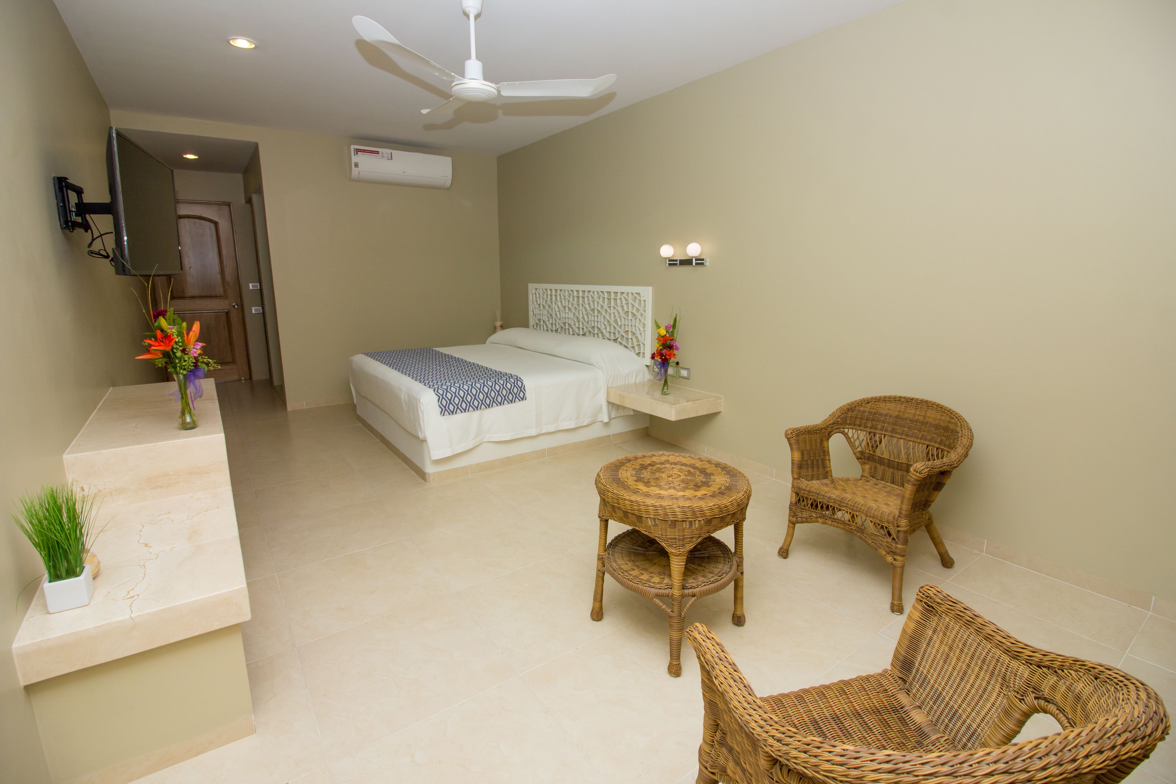 junior suite, 1 bedroom | 1 bedroom, in-room safe, iron/ironing board, free wifi