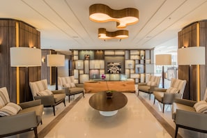 Zona de estar del vestíbulo