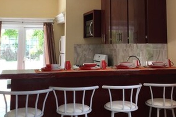 Family Villa, 2 Bedrooms, Patio, Bay View | Dapur peribadi | Peti sejuk, ketuhar gelombang mikro, ketuhar, dapur