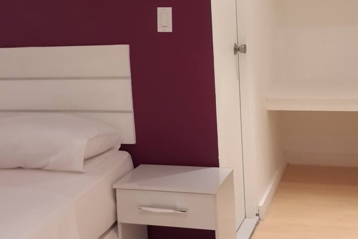 Iron/ironing board, free WiFi