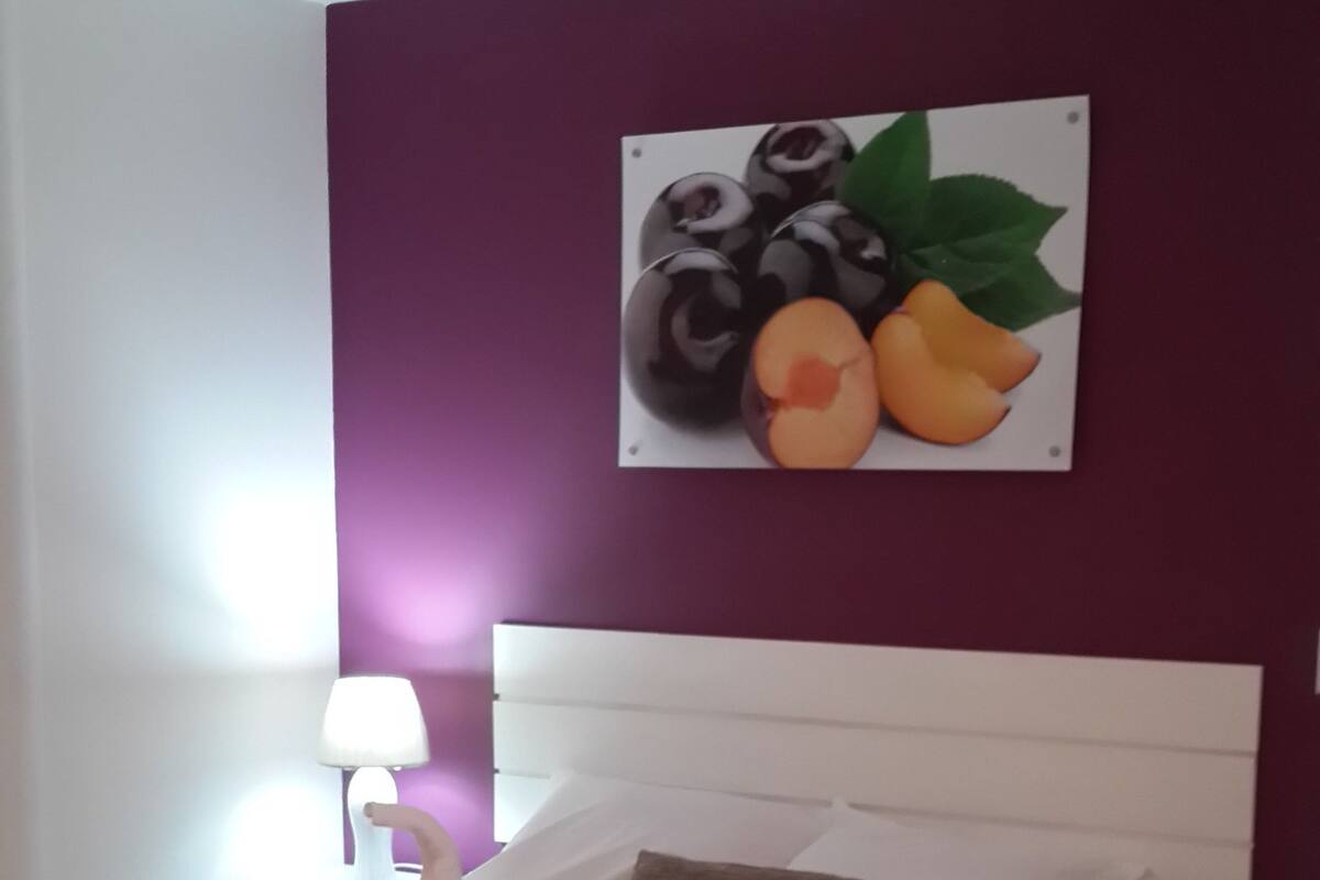 Triple Room | Iron/ironing board, free WiFi