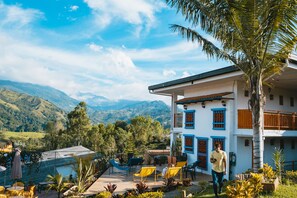 บริเวณภายนอก