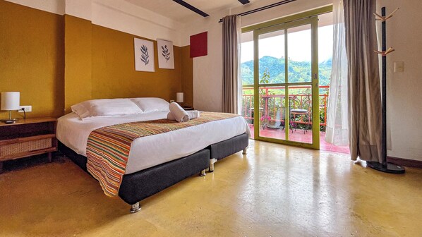 Premium Double Room, Mountain View