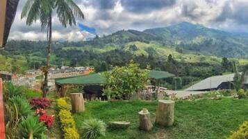 Vue depuis lâhĂ©bergement