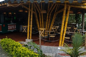 Lunch and dinner served, garden views 