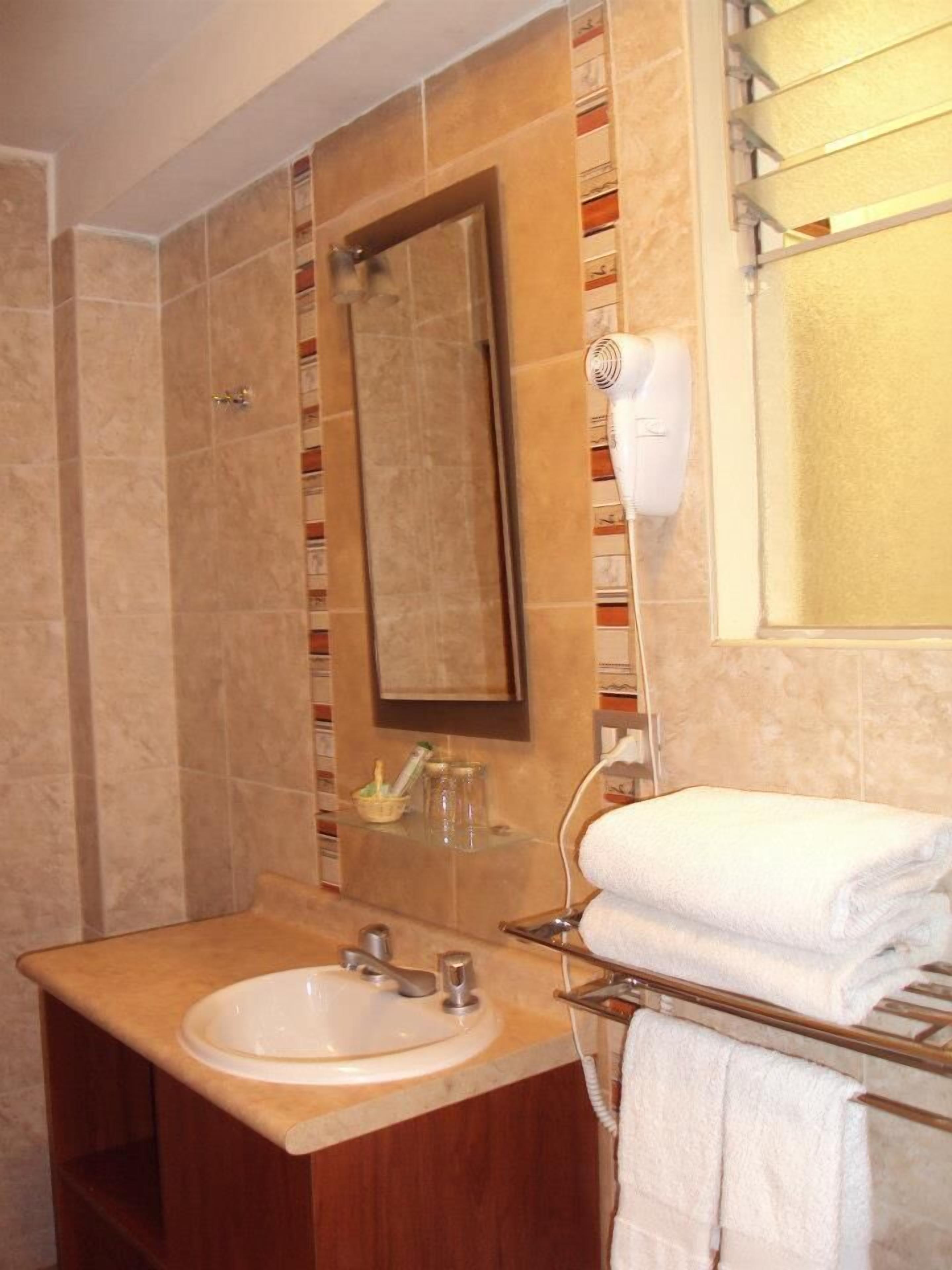 in-room safe, desk, cots/infant beds, rollaway beds