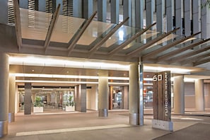 Interior entrance - Melbourne Holiday Apartments Flinders Wharf (Docklands)