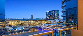 Melbourne Holiday Apartments Flinders Wharf
