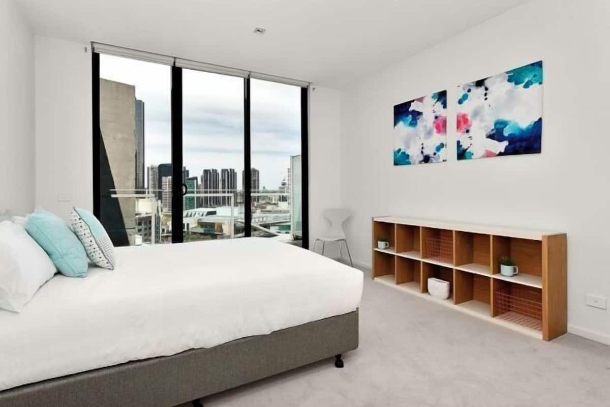 3 bedrooms, blackout drapes, soundproofing, iron/ironing board