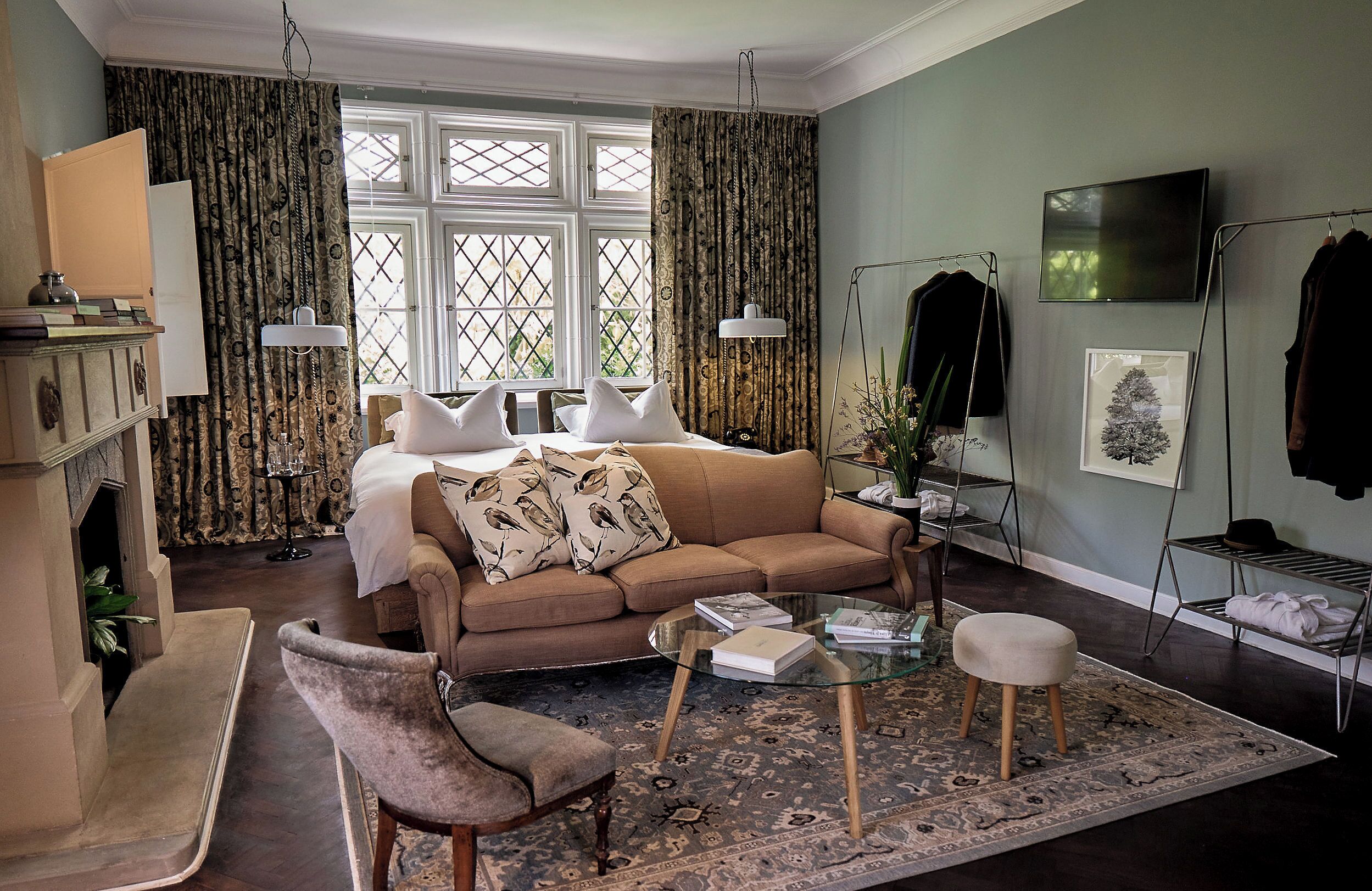 Superior Room, 1 King Bed (GRAND) | Premium bedding, in-room safe, desk, blackout curtains