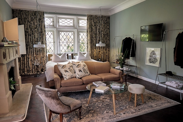 Habitación superior, 1 cama King size (GRAND) | Ropa de cama de alta calidad y caja de seguridad en la habitación