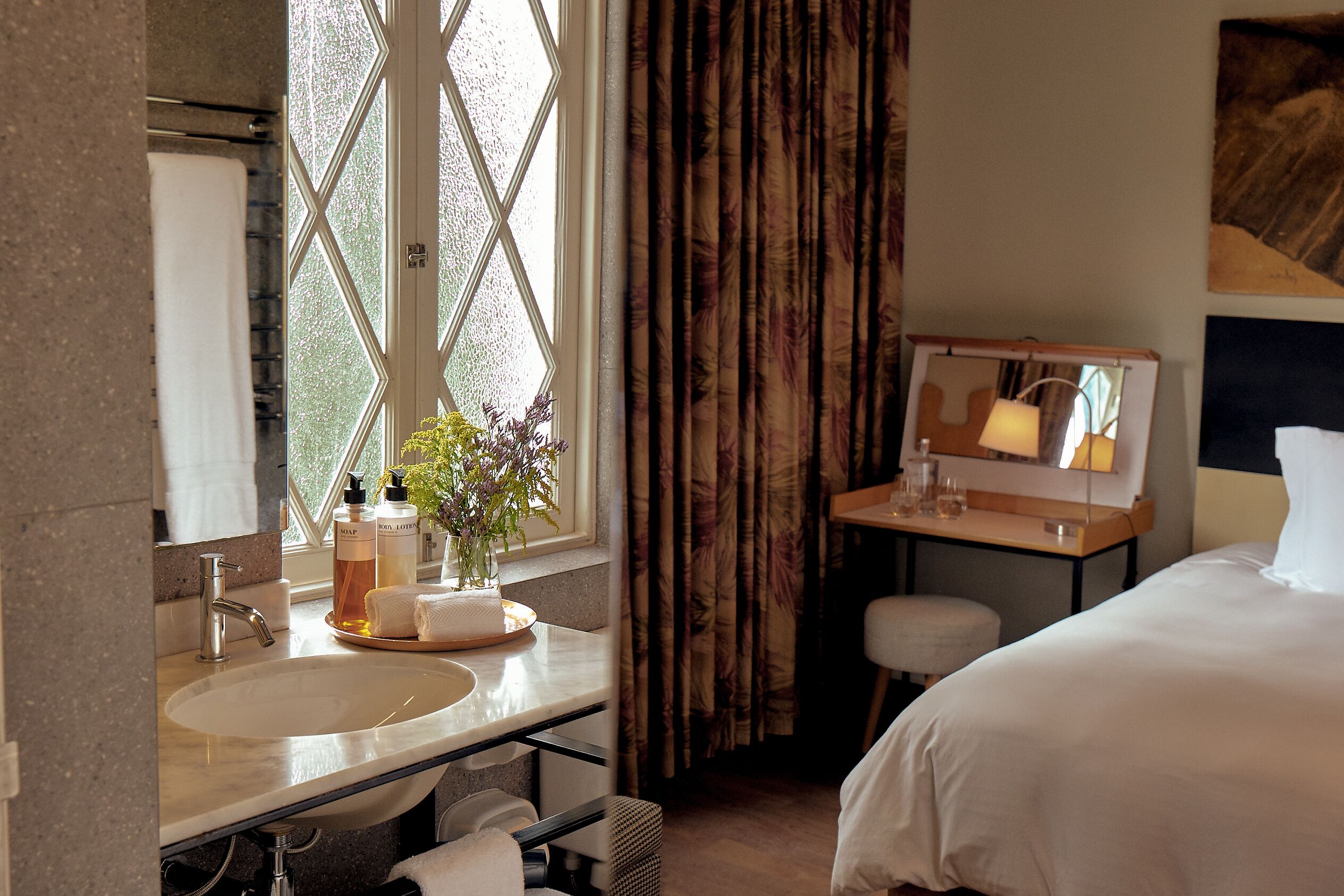 superior room, 1 queen bed, garden view (charming) | premium bedding, in-room safe, desk, blackout curtains