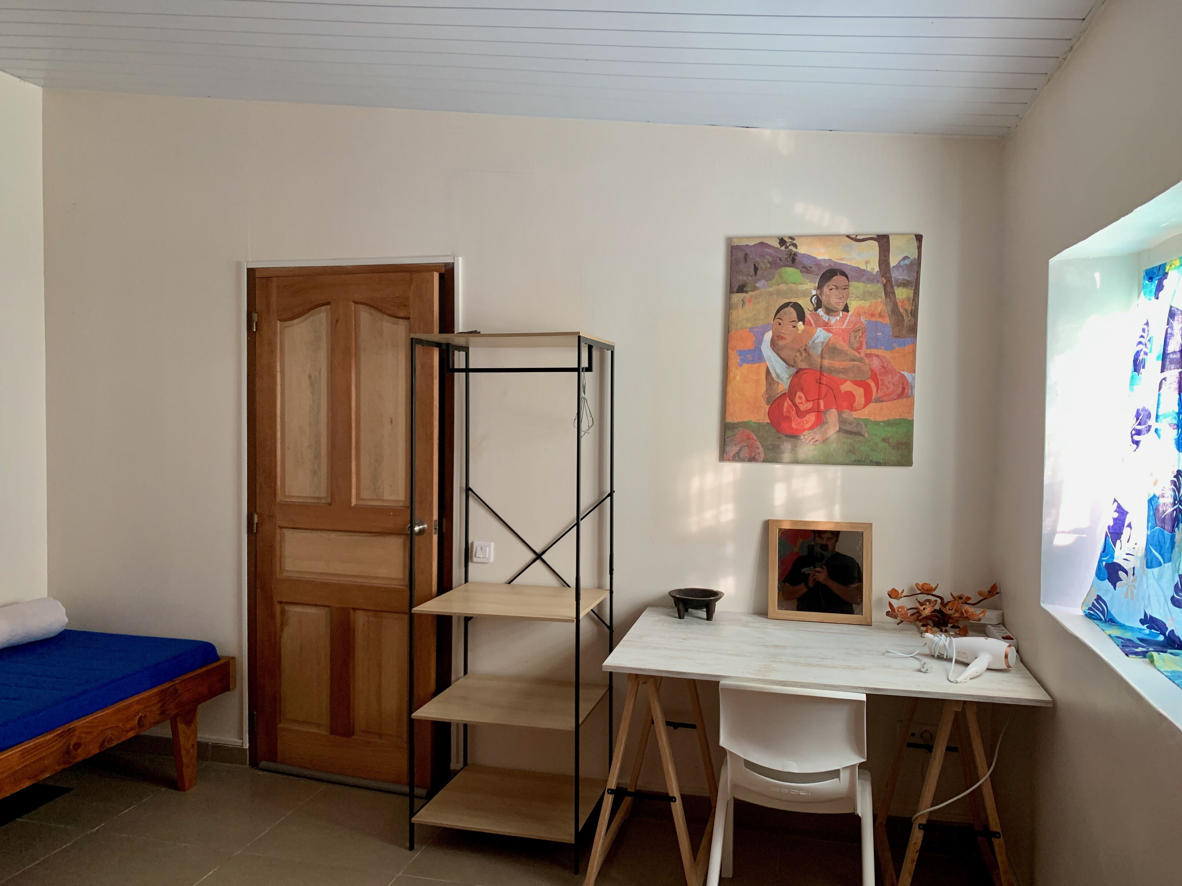 family room | premium bedding, individually decorated, free cots/infant beds