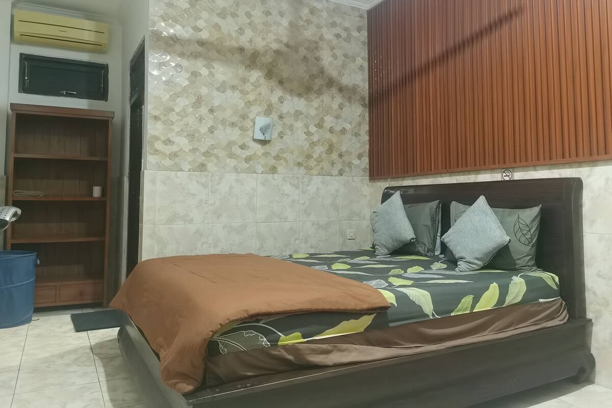 Standard Double or Twin Room | Desk, free WiFi