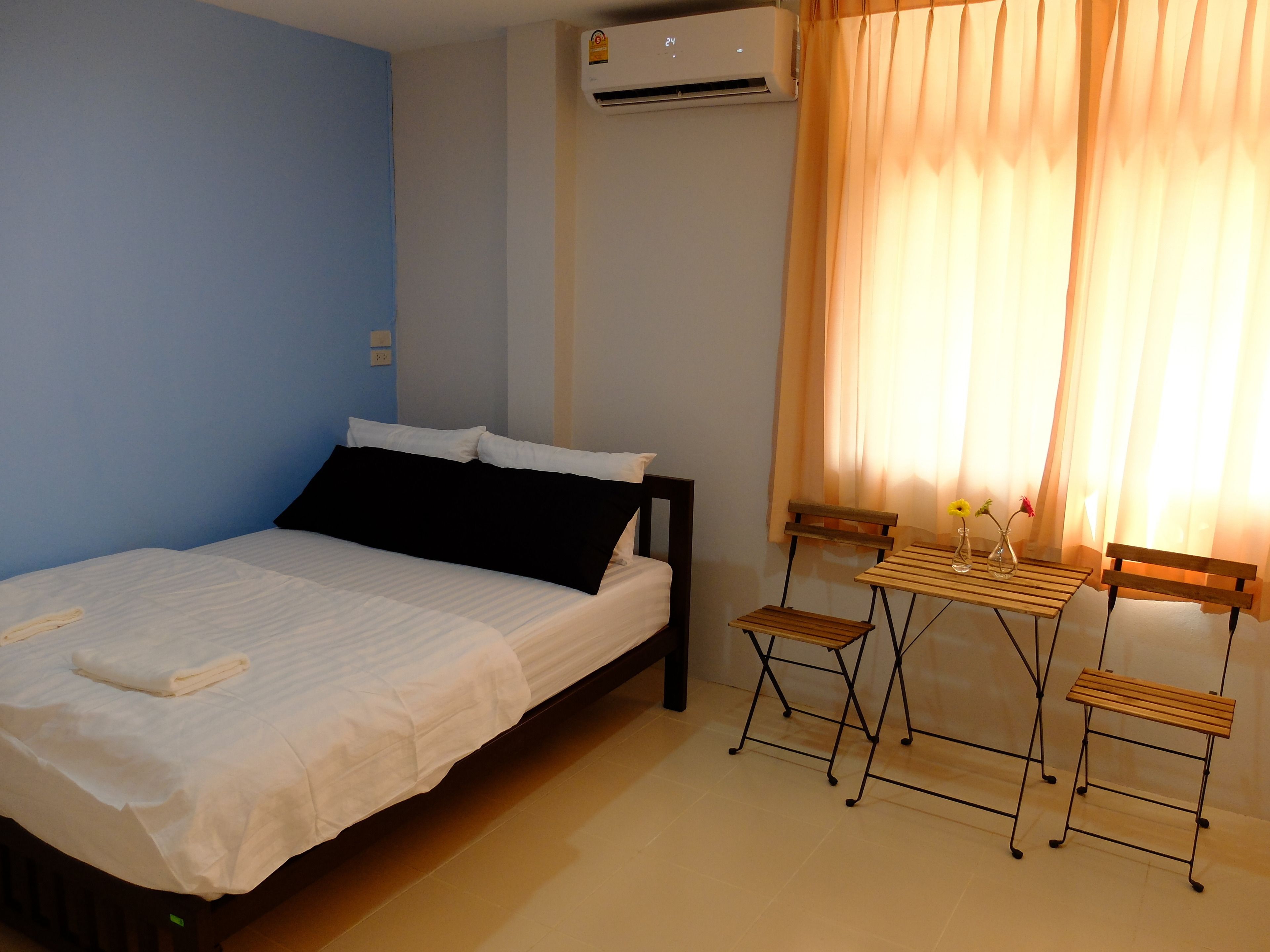 double room | desk, soundproofing, free wifi