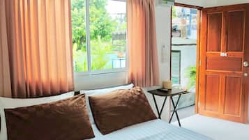 Double Room, Garden View | Desk, soundproofing, free WiFi